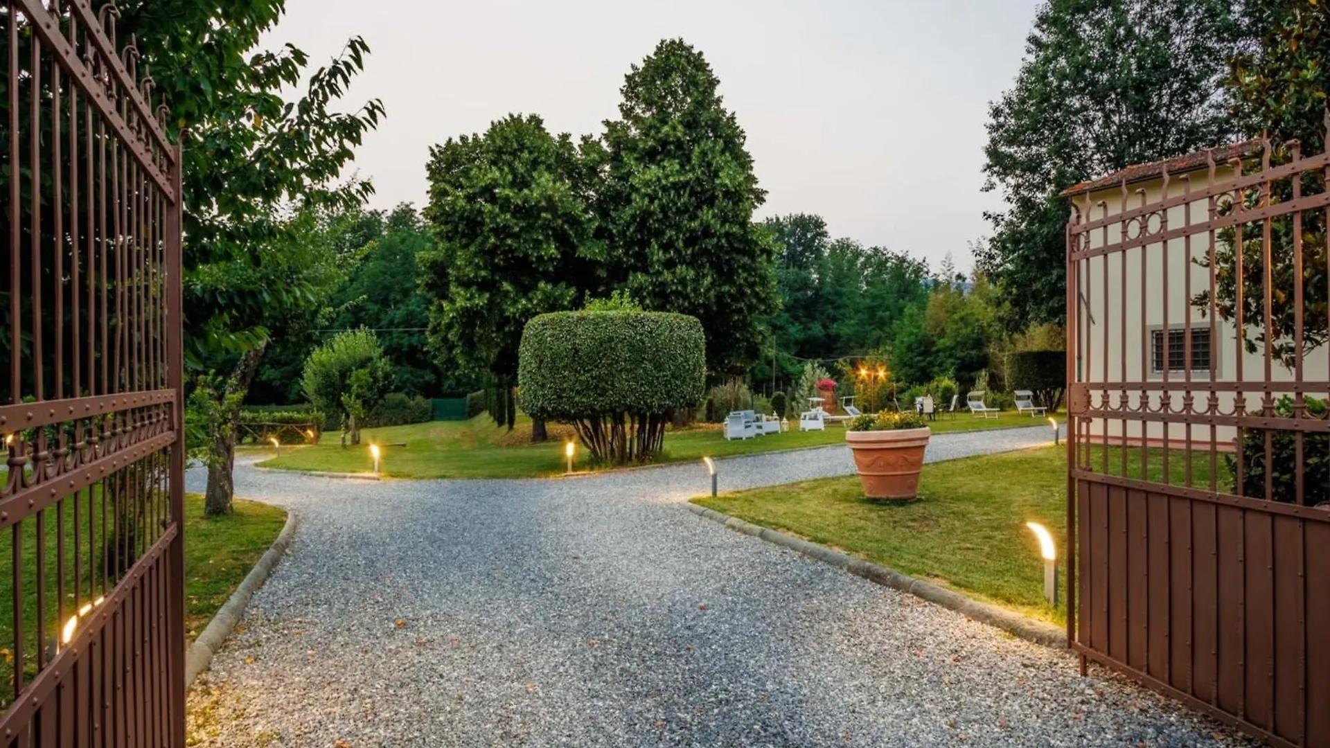 Villa In Gragnano Near Lucca Town Porcari