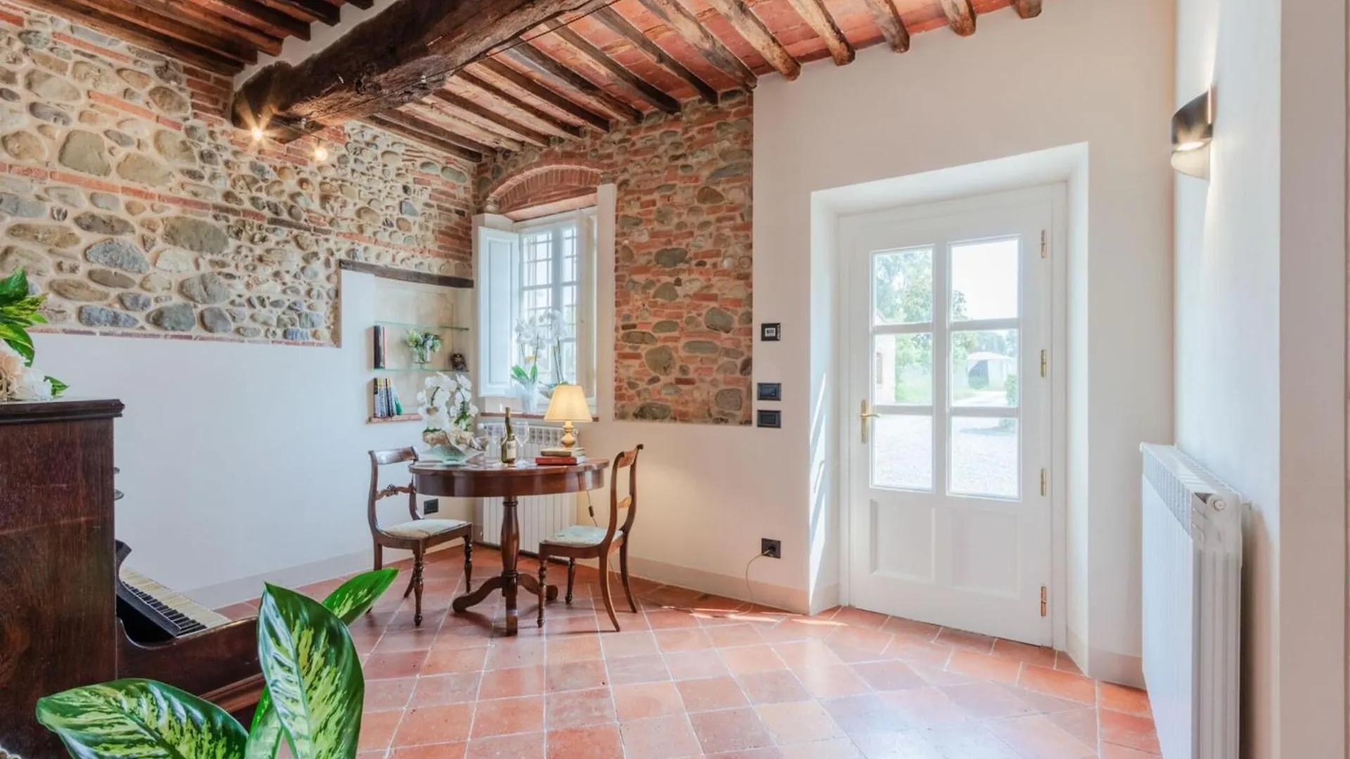 Villa In Gragnano Near Lucca Town Porcari